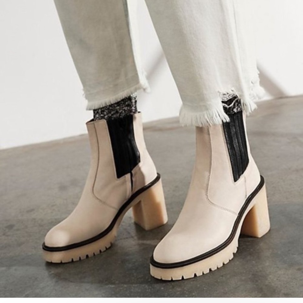Free people boots james Chelsea  chunky  heels ankle boots shoes  in bone size 7